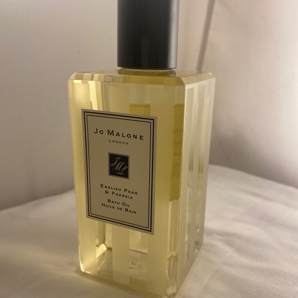 Jo Malone NIB English Pear & Freesia Bath Oil, $69 - Picture 2 of 4